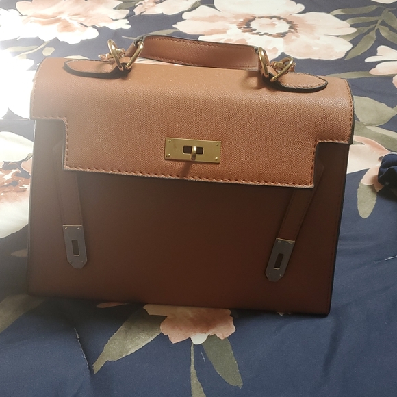 Cute Satchel Handbag - Picture 1 of 3